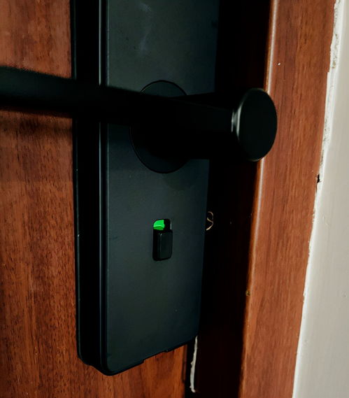 自從安裝了VOC智能門鎖X6，出門再也不怕忘記帶鑰匙了